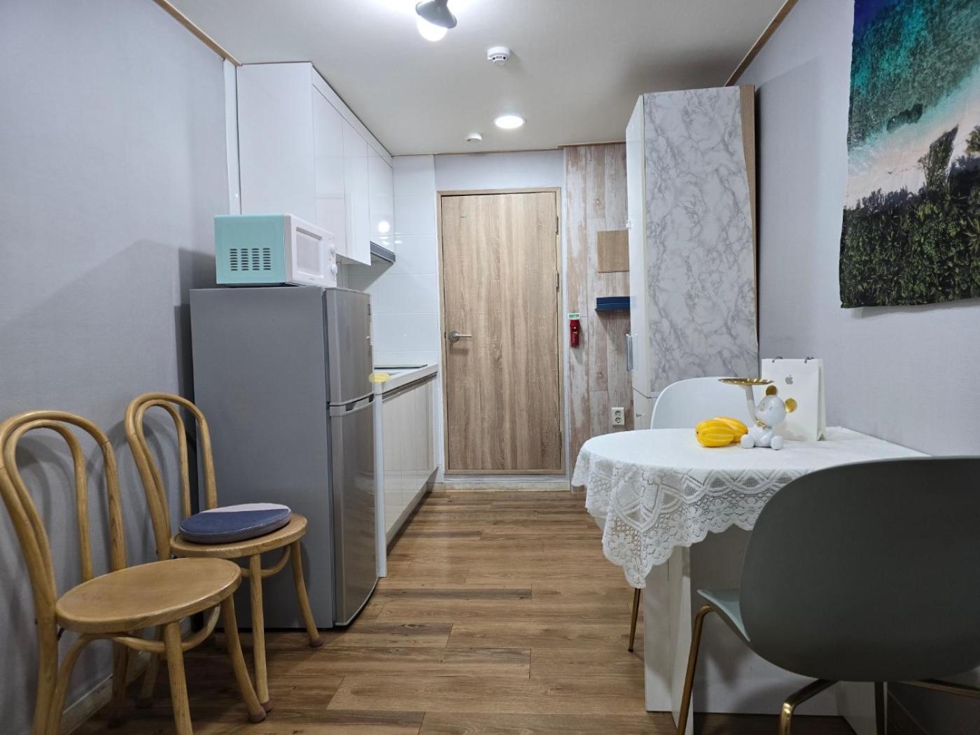 Hongdae Guest House Room#G#E#D#R#M Seoul Bagian luar foto