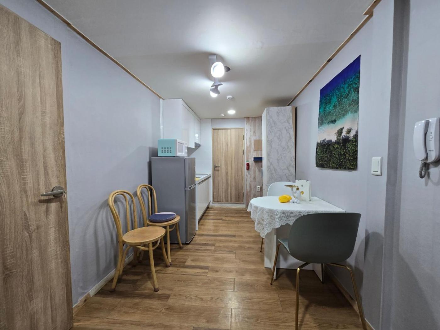 Hongdae Guest House Room#G#E#D#R#M Seoul Bagian luar foto