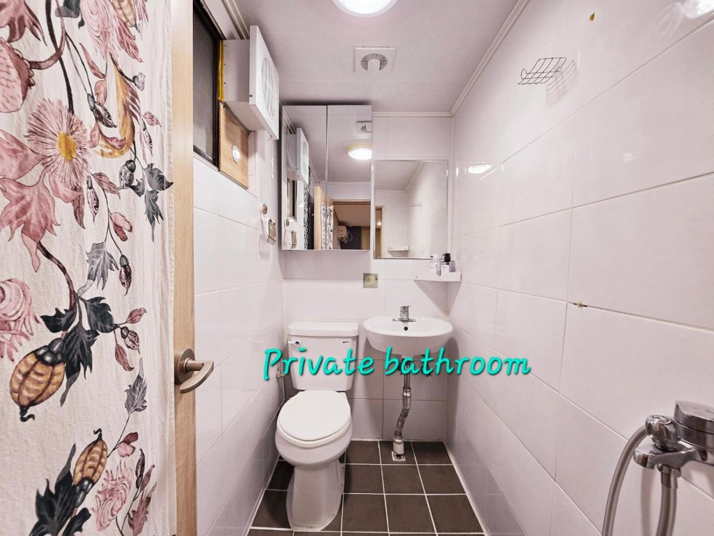 Hongdae Guest House Room#G#E#D#R#M Seoul Bagian luar foto